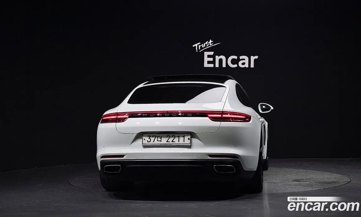 Porsche Panamera 2018 3.0 автомат (гидро), фото 4