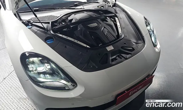 Porsche Panamera 2018 3.0 автомат (гидро), миниатюра 6