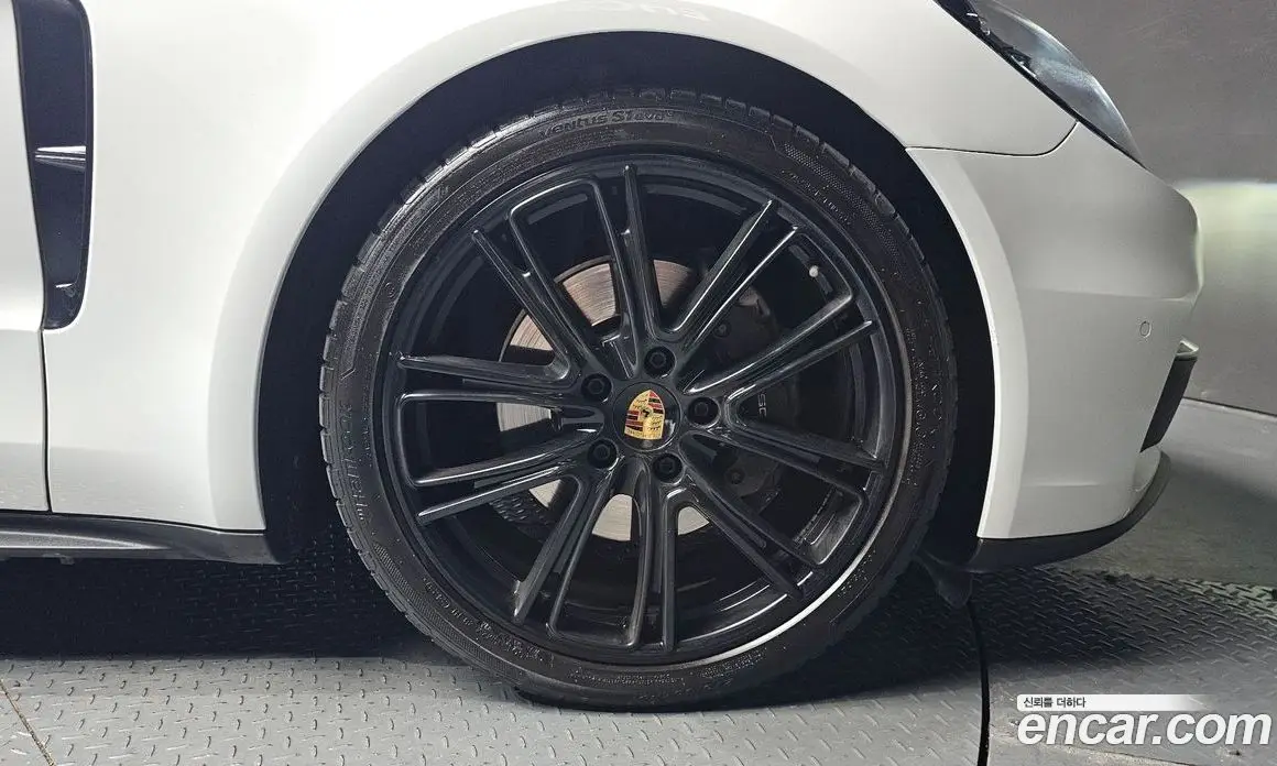 Porsche Panamera 2018 3.0 автомат (гидро), фото 7