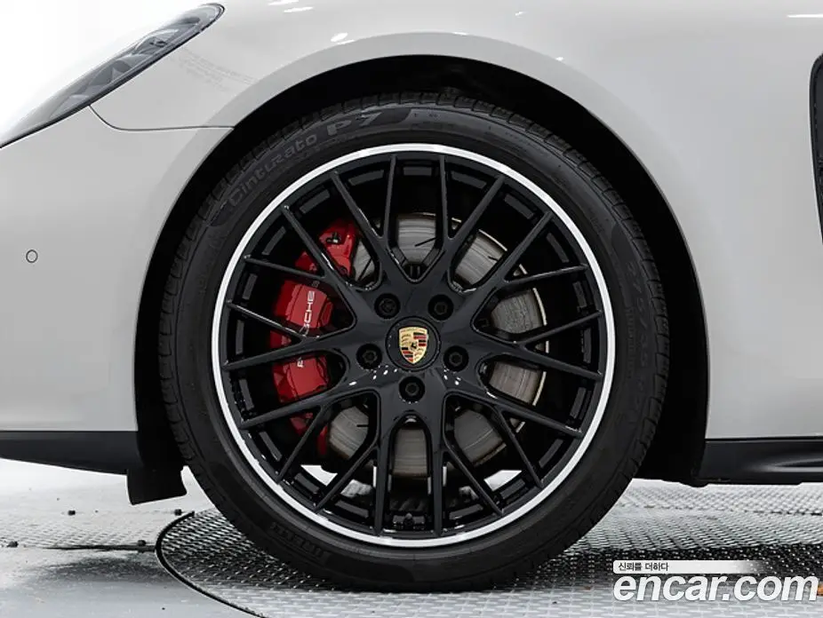 Porsche Panamera 2022 4.0 автомат (гидро), фото 5