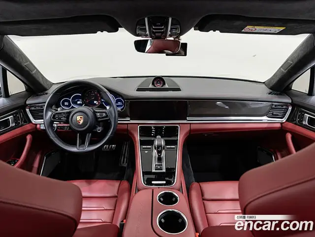 Porsche Panamera 2022 4.0 автомат (гидро), миниатюра 7