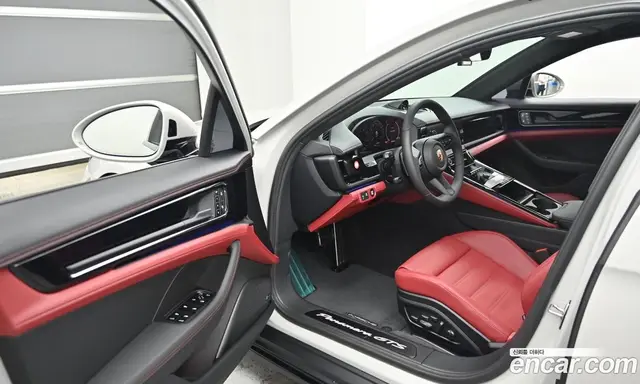 Porsche Panamera 2025 4.0 автомат (гидро), миниатюра 11