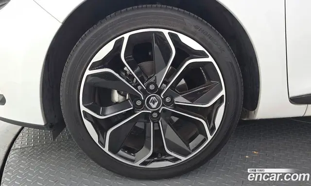 Renault (Samsung) Cilo 2018 1.5 автомат (гидро), миниатюра 5