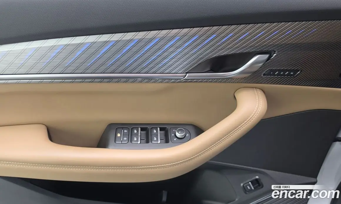 Renault (Samsung) Grand Koleos 2024 2.0 автомат (гидро), фото 14