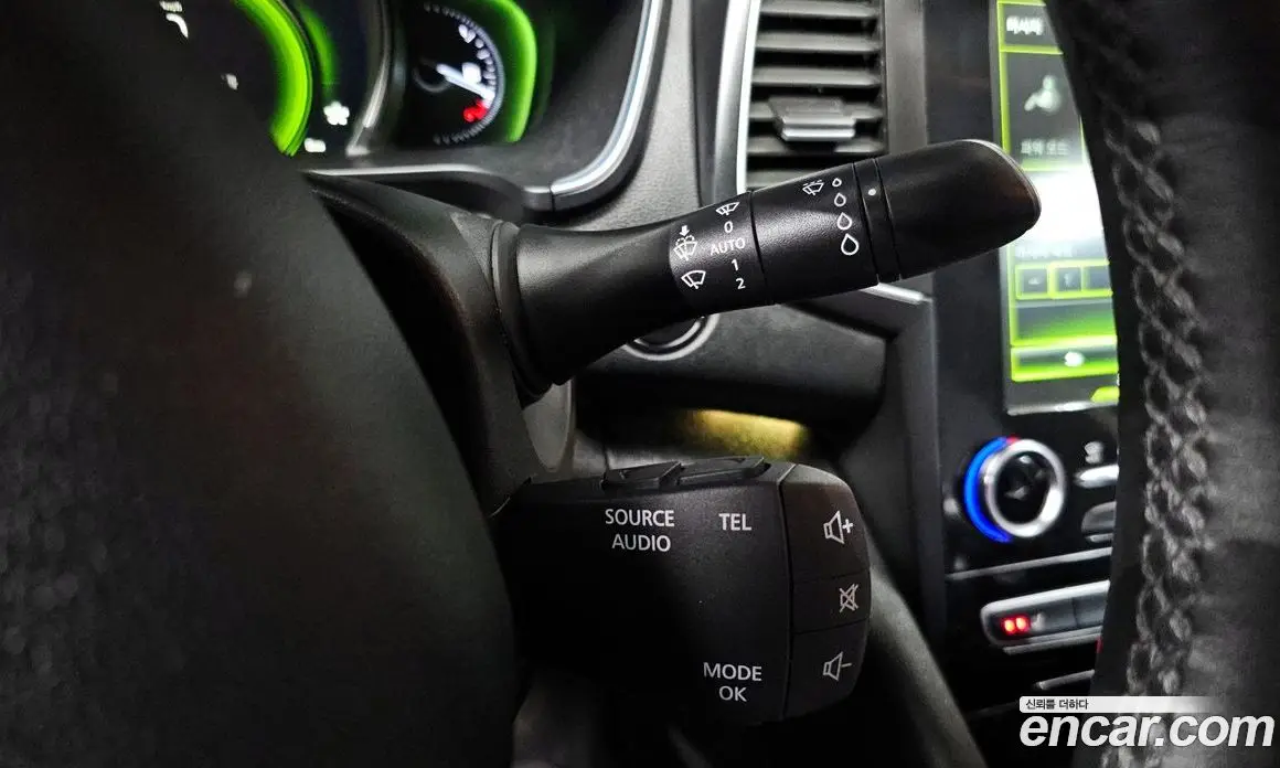 Renault (Samsung) SM6 2016 2.0 автомат (гидро), фото 14 Renault (Samsung) SM6 2016 2.0 автомат (гидро), фото 14