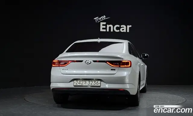 Renault (Samsung) SM6 2016 2.0 автомат (гидро), миниатюра 4 Renault (Samsung) SM6 2016 2.0 автомат (гидро), миниатюра 4