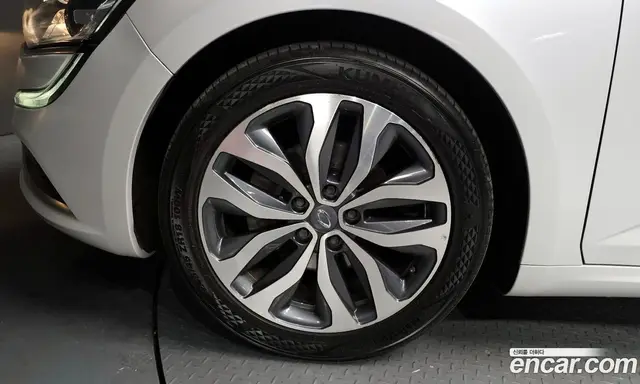 Renault (Samsung) SM6 2016 2.0 автомат (гидро), миниатюра 5 Renault (Samsung) SM6 2016 2.0 автомат (гидро), миниатюра 5