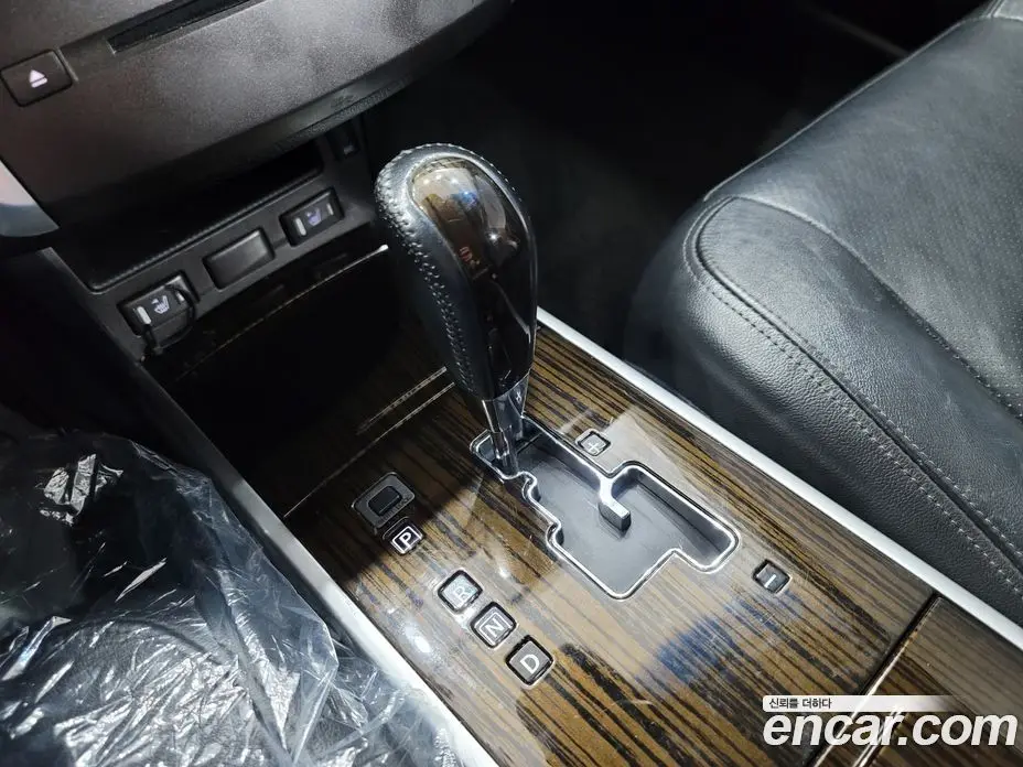 Renault (Samsung) SM7 2010 2.3 автомат (гидро), фото 9 Renault (Samsung) SM7 2010 2.3 автомат (гидро), фото 9