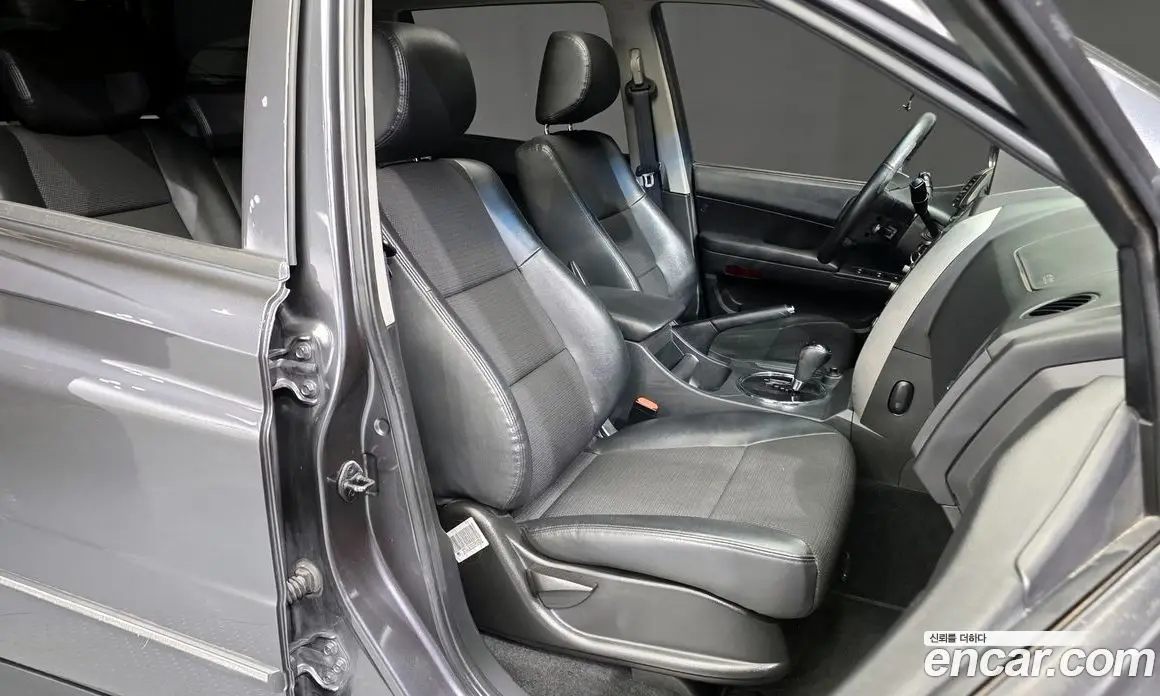 SsangYong Korando 2013 2.0 автомат (гидро), фото 12