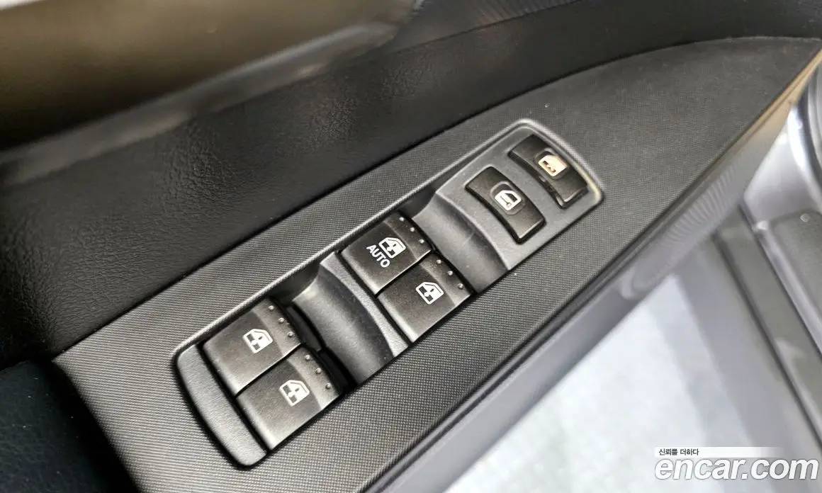 SsangYong Korando 2013 2.0 автомат (гидро), фото 14