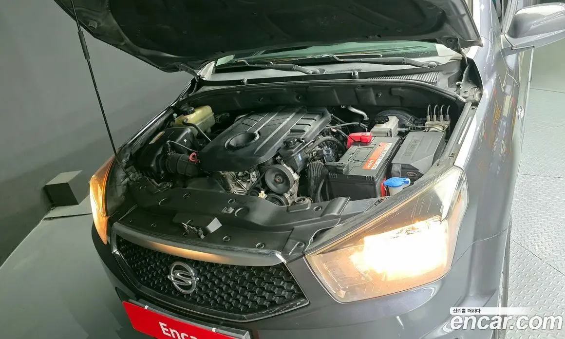 SsangYong Korando 2013 2.0 автомат (гидро), фото 6