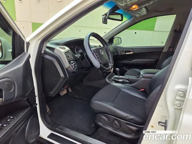 SsangYong Korando 2013 2.0 автомат (гидро), миниатюра 10