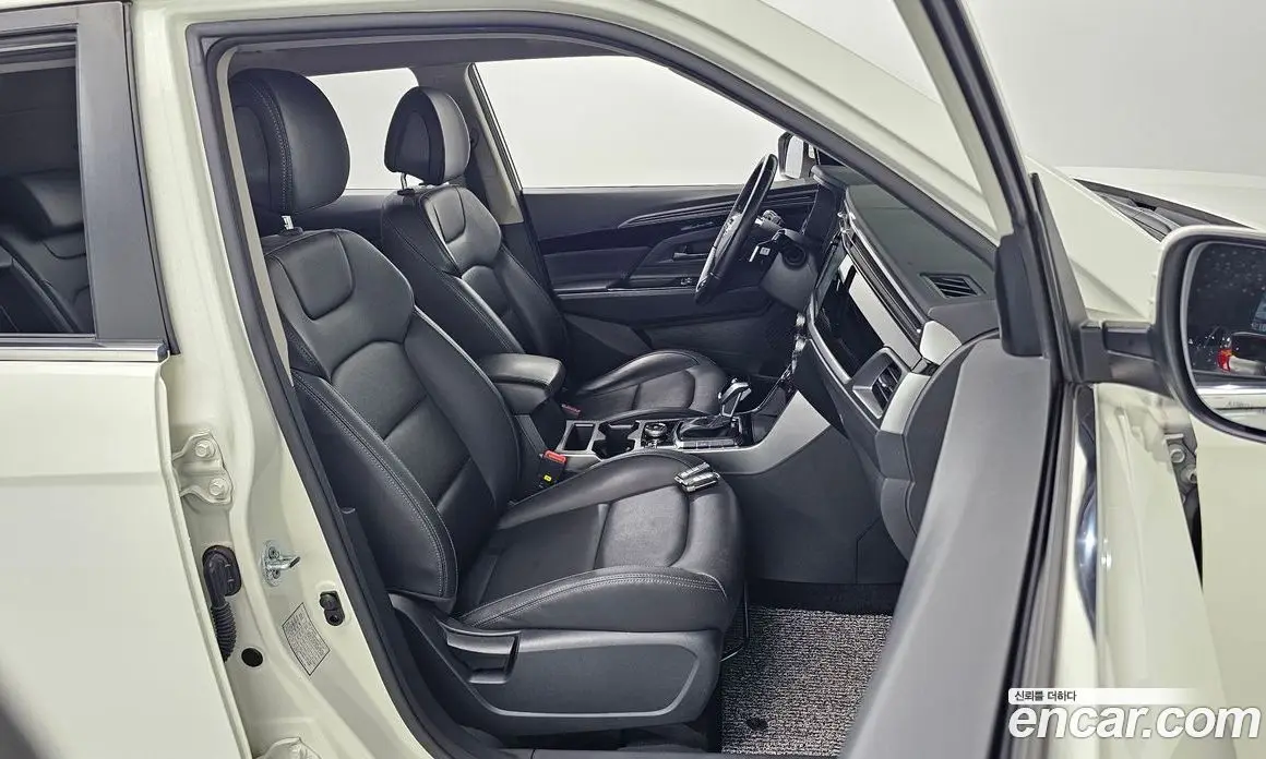 SsangYong Korando 2020 1.5 автомат (гидро), фото 16