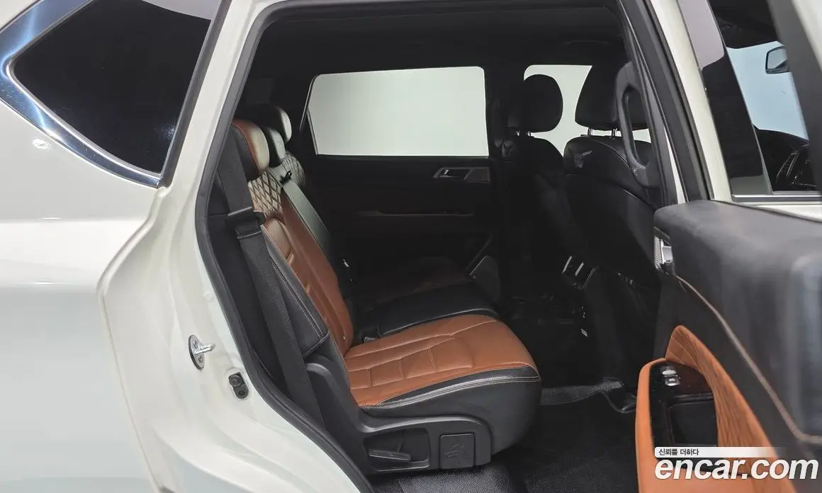 SsangYong Rexton 2017 2.2 автомат (гидро), фото 11