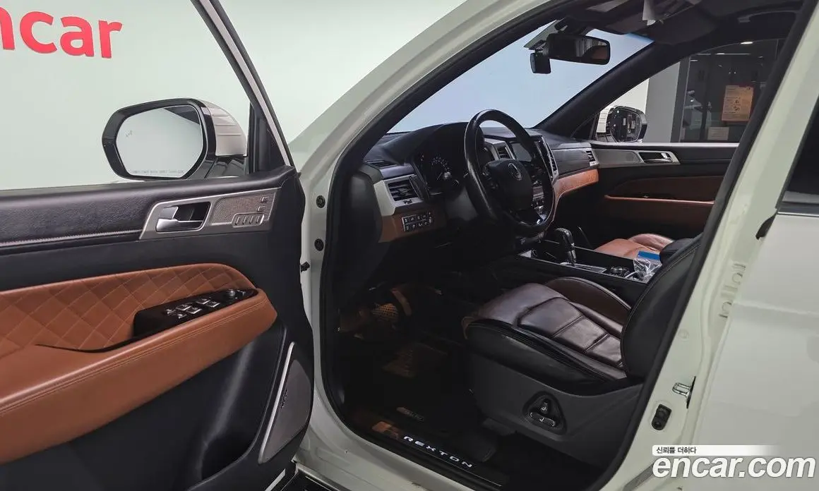 SsangYong Rexton 2017 2.2 автомат (гидро), фото 10