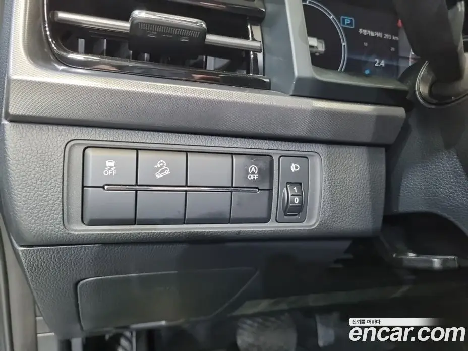 SsangYong Rexton 2023 2.2 автомат (гидро), фото 16