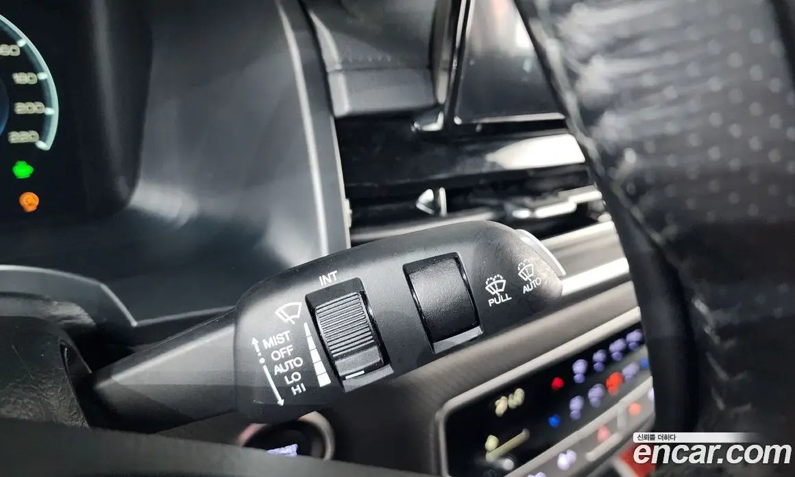 SsangYong Rexton 2024 2.2 автомат (гидро), фото 28