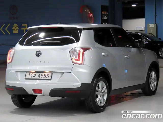 SsangYong TIBOLI 2015 1.6 автомат (гидро), миниатюра 2