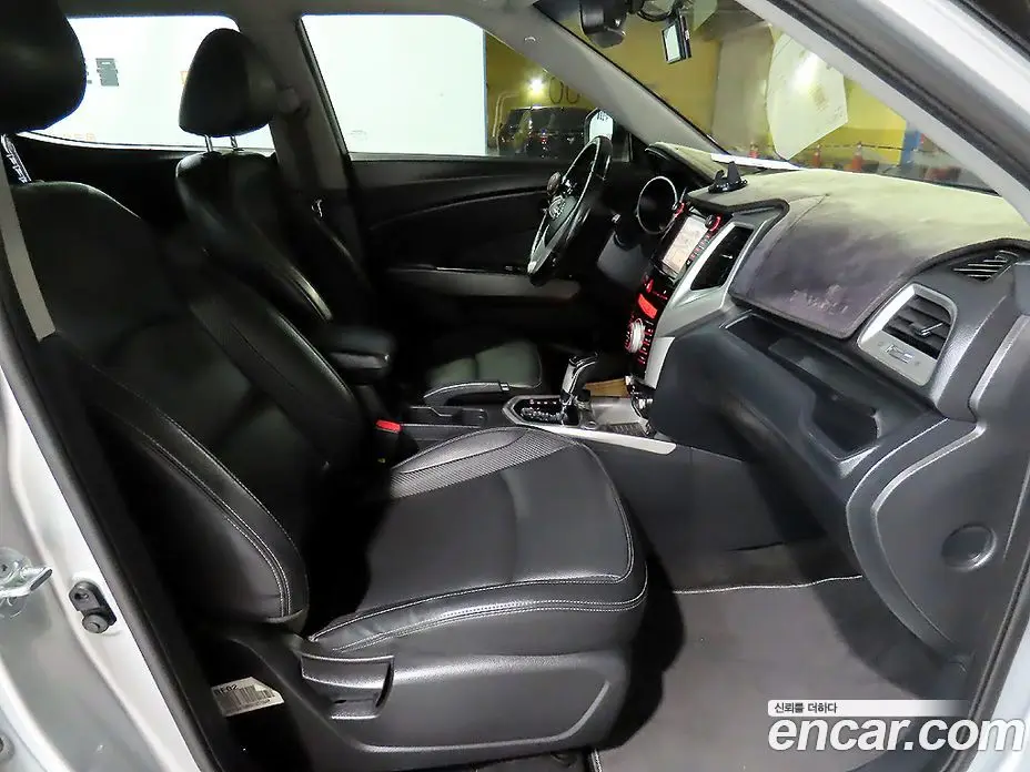 SsangYong TIBOLI 2015 1.6 автомат (гидро), фото 11