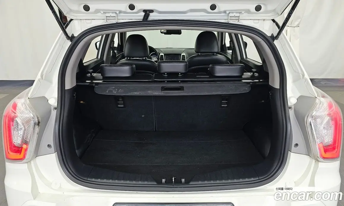 SsangYong TIBOLI 2015 1.6 автомат (гидро), фото 26