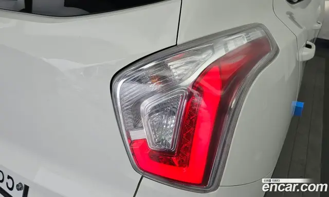 SsangYong TIBOLI 2015 1.6 автомат (гидро), миниатюра 9
