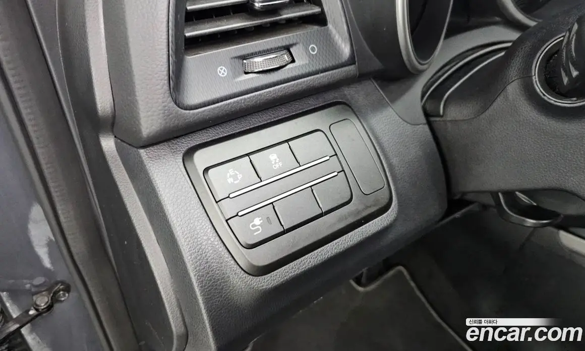 SsangYong TIBOLI 2016 1.6 автомат (гидро), фото 25