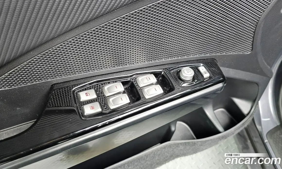 SsangYong TIBOLI 2016 1.6 автомат (гидро), фото 27