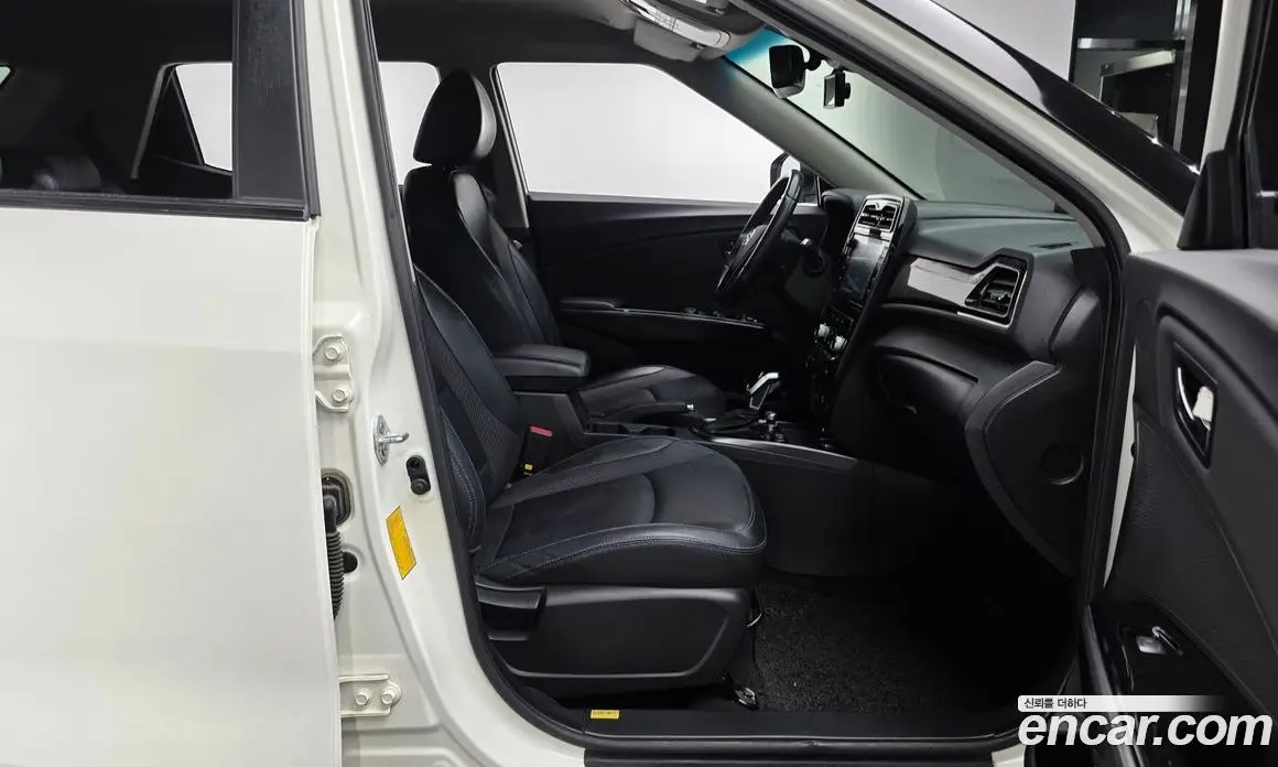 SsangYong TIBOLI 2020 1.5 автомат (гидро), фото 11