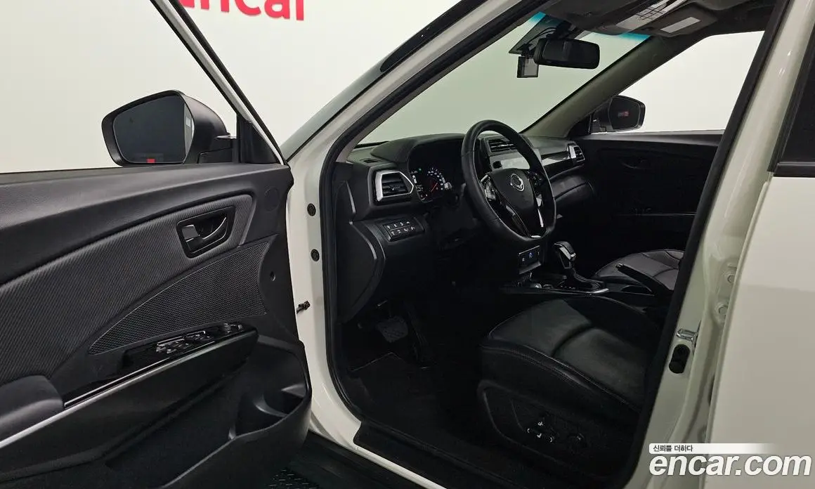SsangYong TIBOLI 2023 1.5 автомат (гидро), фото 12 SsangYong TIBOLI 2023 1.5 автомат (гидро), фото 12
