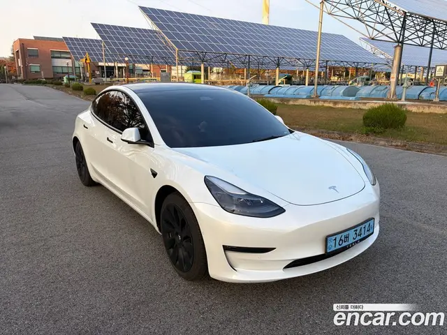 Tesla Model 3, 2022, 55 500 км