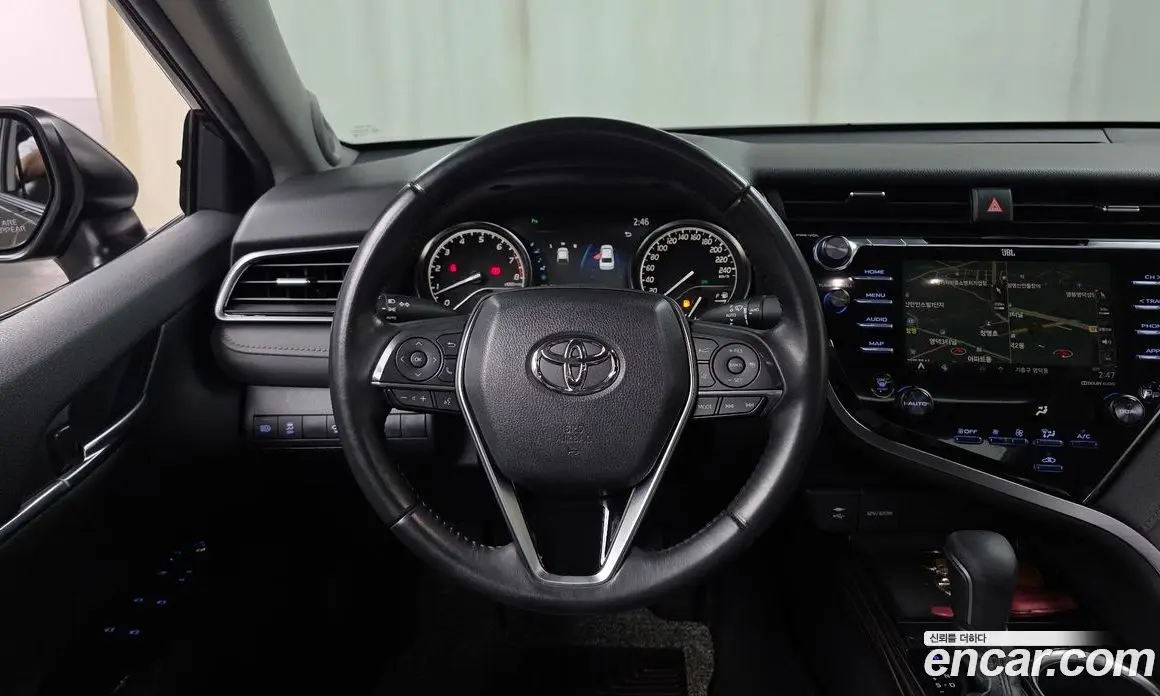 Toyota Camry 2019 2.5 автомат (гидро), фото 13