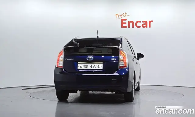 Toyota Prius 2013 1.8 автомат (гидро), миниатюра 4