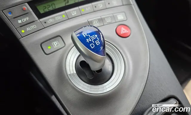 Toyota Prius 2013 1.8 автомат (гидро), миниатюра 9