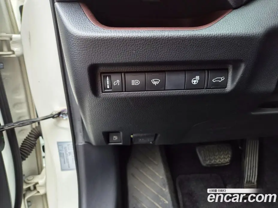Toyota RAV4 2019 2.5 автомат (гидро), фото 11
