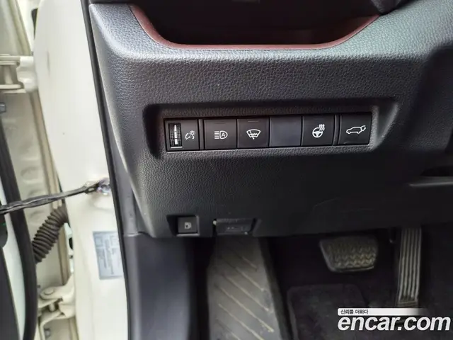 Toyota RAV4 2019 2.5 автомат (гидро), миниатюра 11