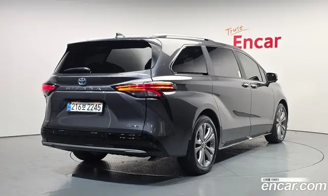 Toyota Sienna 2025 2.5 автомат (гидро), миниатюра 2