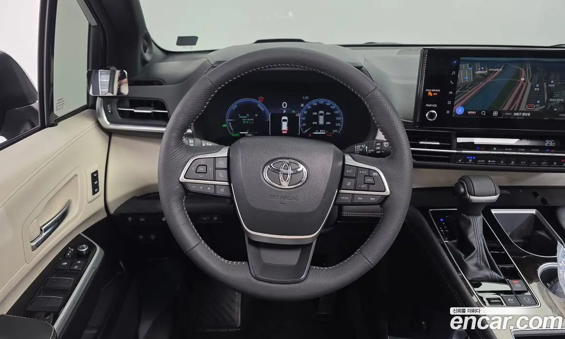 Toyota Sienna 2025 2.5 автомат (гидро), фото 19