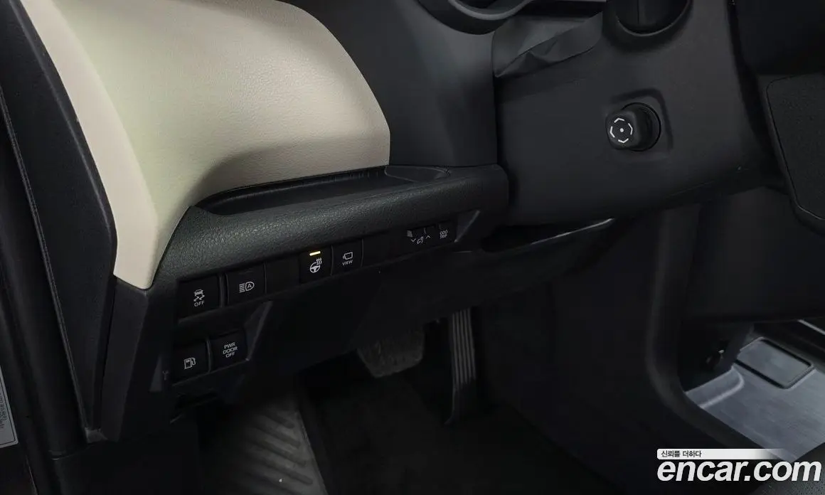 Toyota Sienna 2025 2.5 автомат (гидро), фото 20