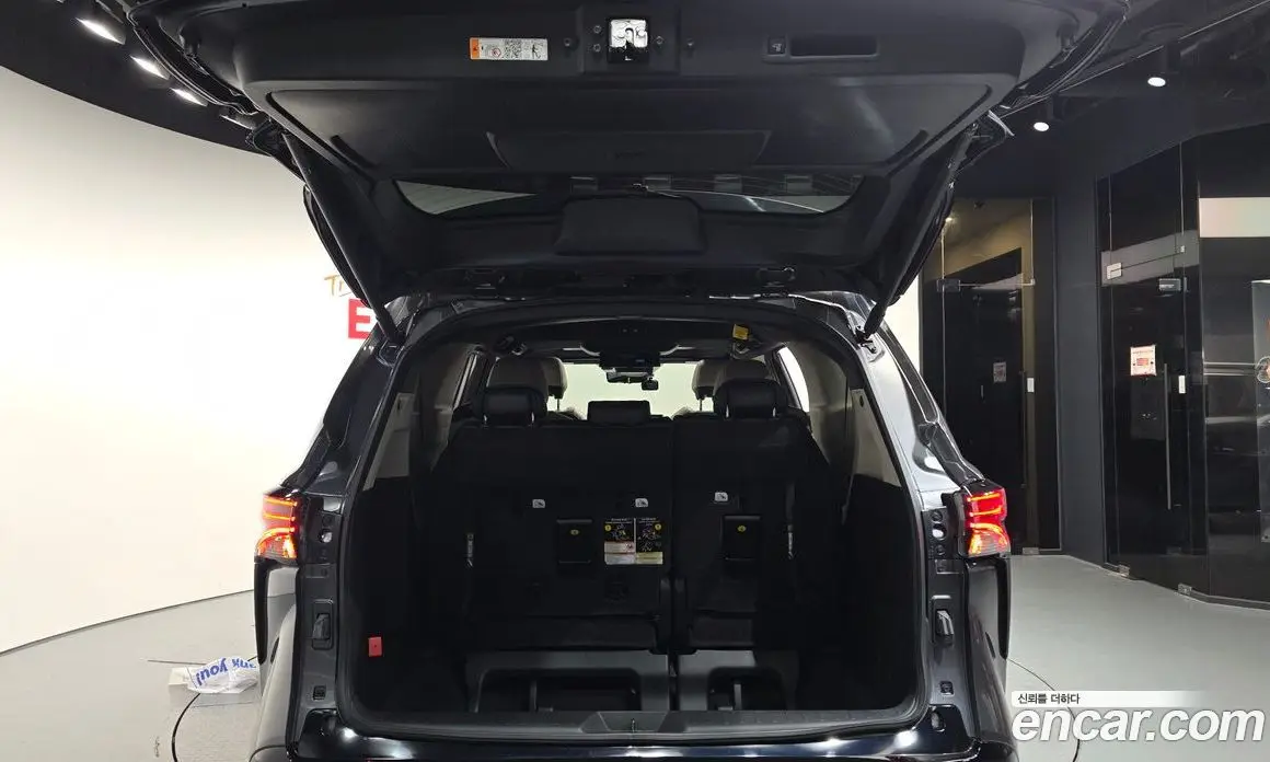 Toyota Sienna 2025 2.5 автомат (гидро), фото 26