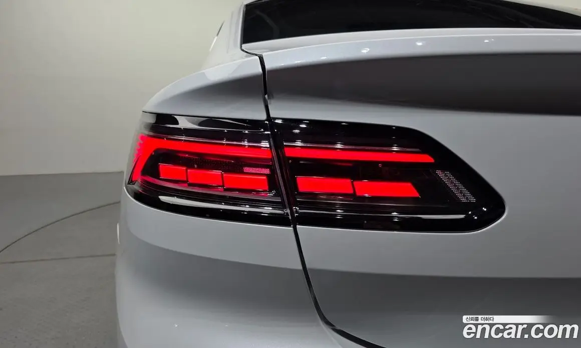 Volkswagen Arteon 2023 2.0 автомат (гидро), фото 8