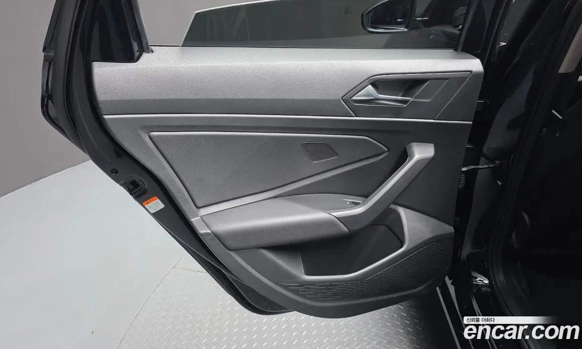 Volkswagen Jetta 2021 1.4 автомат (гидро), фото 15