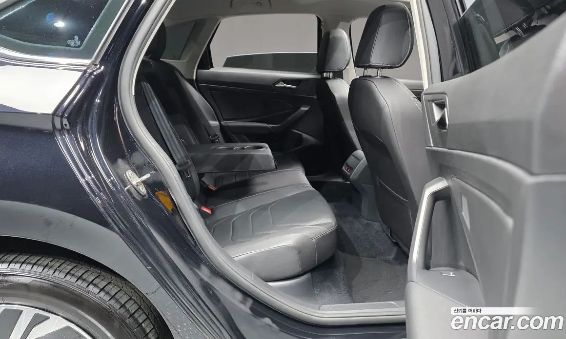 Volkswagen Jetta 2021 1.4 автомат (гидро), фото 17