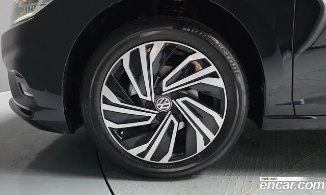 Volkswagen Jetta 2021 1.4 автомат (гидро), миниатюра 5