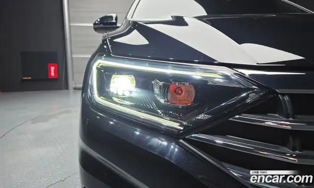 Volkswagen Jetta 2021 1.4 автомат (гидро), миниатюра 8