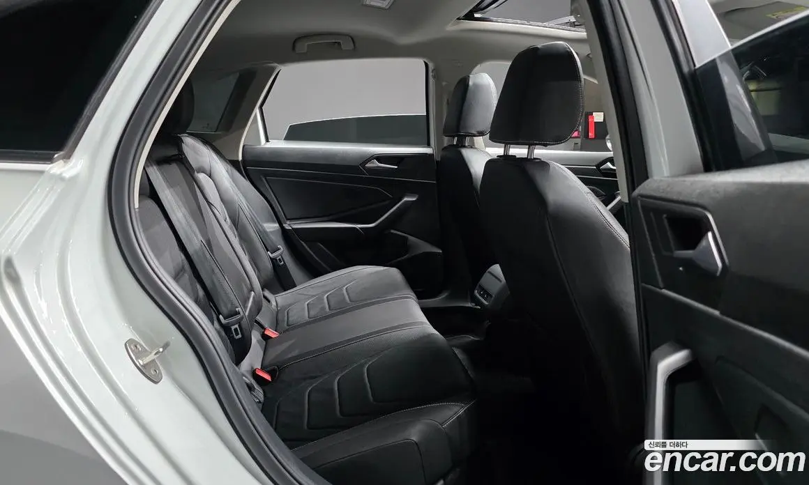 Volkswagen Jetta 2023 1.5 автомат (гидро), фото 11