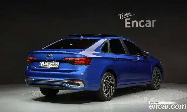Volkswagen Jetta 2023 1.5 автомат (гидро), миниатюра 2