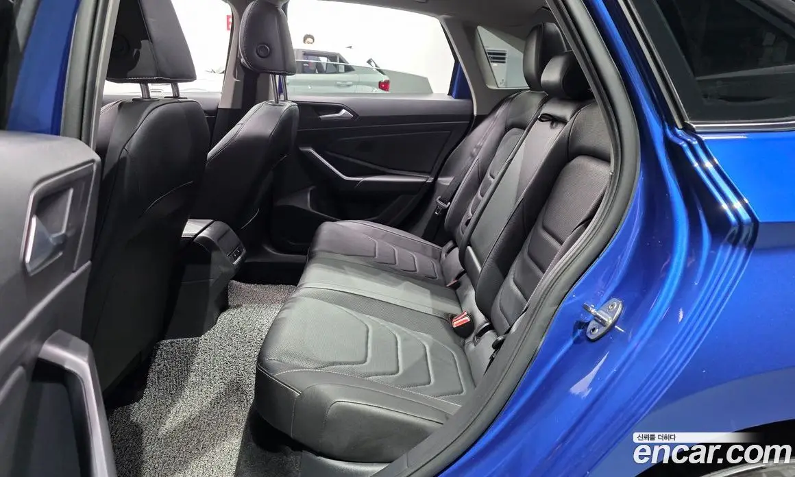 Volkswagen Jetta 2023 1.5 автомат (гидро), фото 11