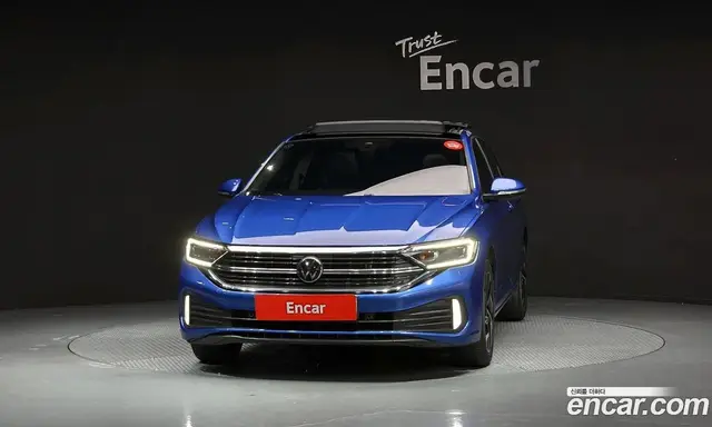 Volkswagen Jetta 2023 1.5 автомат (гидро), миниатюра 3
