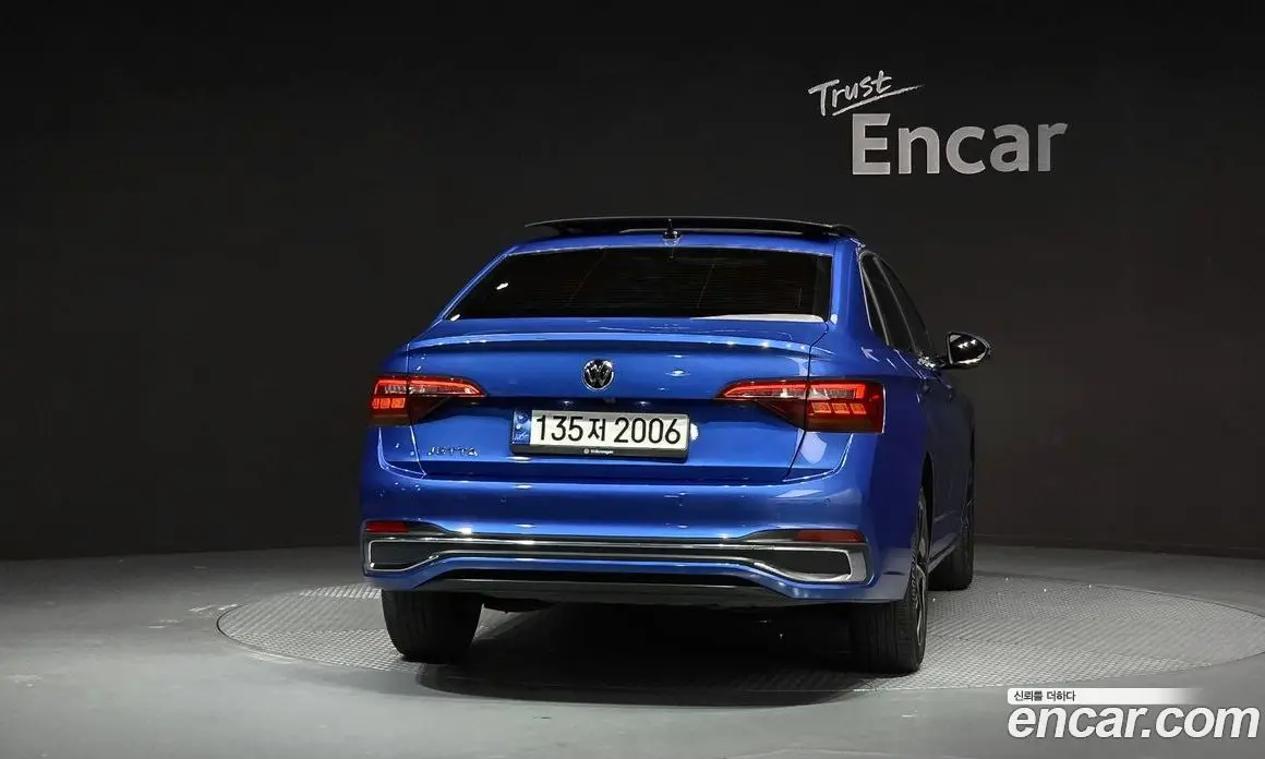 Volkswagen Jetta 2023 1.5 автомат (гидро), фото 4