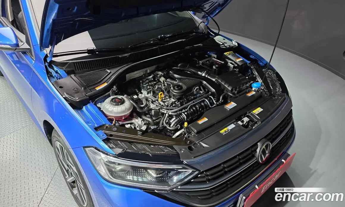Volkswagen Jetta 2023 1.5 автомат (гидро), фото 6